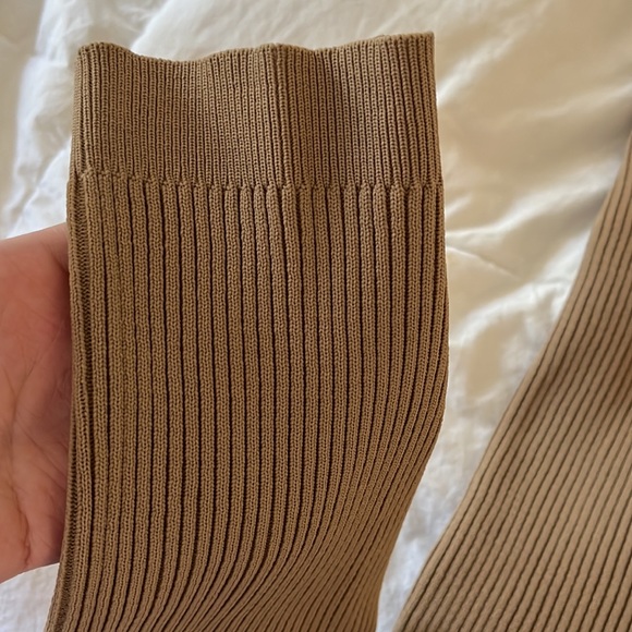 NWT Ribbed Basic Highwaisted Legging MISSGUIDED - Picture 2 of 4